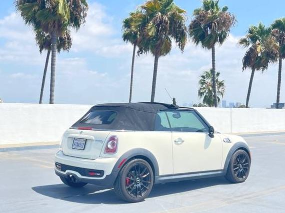 MINI COOPER CONVERTIBLE 2013 WMWZP3C53DT550645 image MINI COOPER CONVERTIBLE 2013 WMWZP3C53DT550645 image